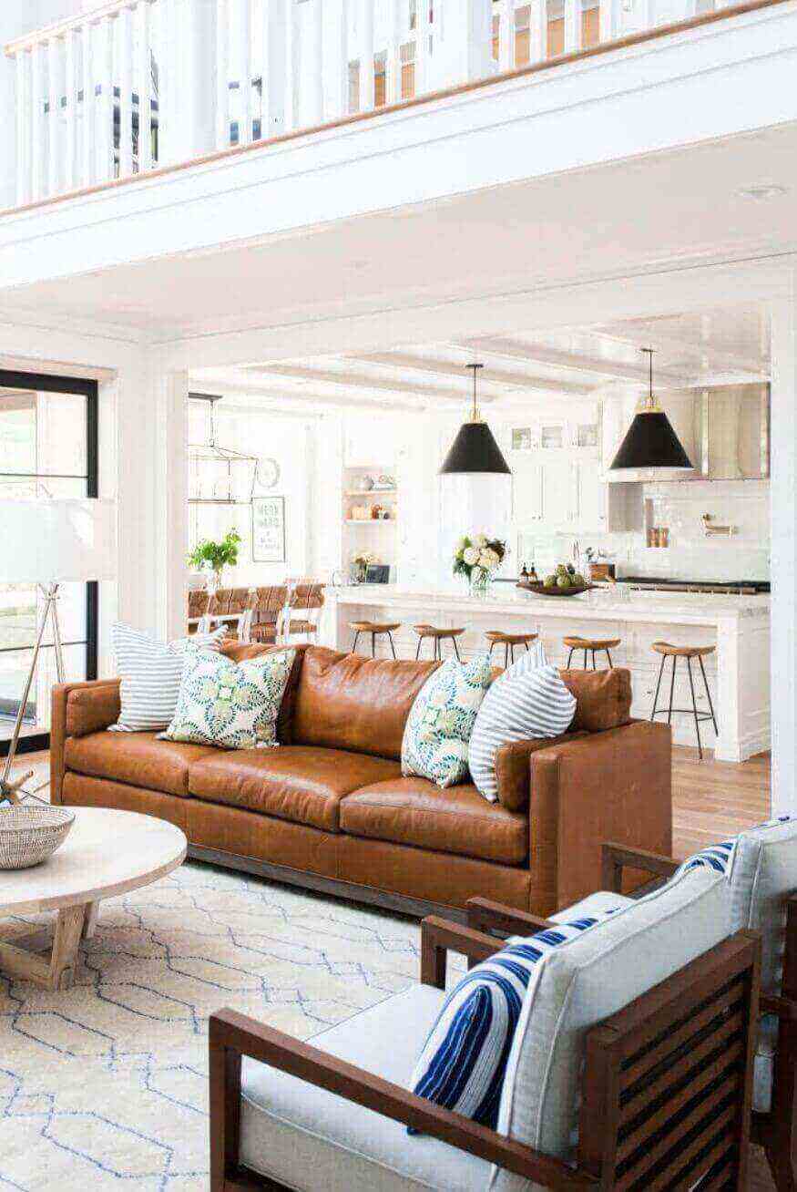 Furniture & Decor