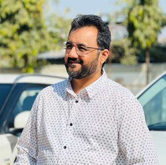 Mounish Ambaliya - Co Founder / CEO